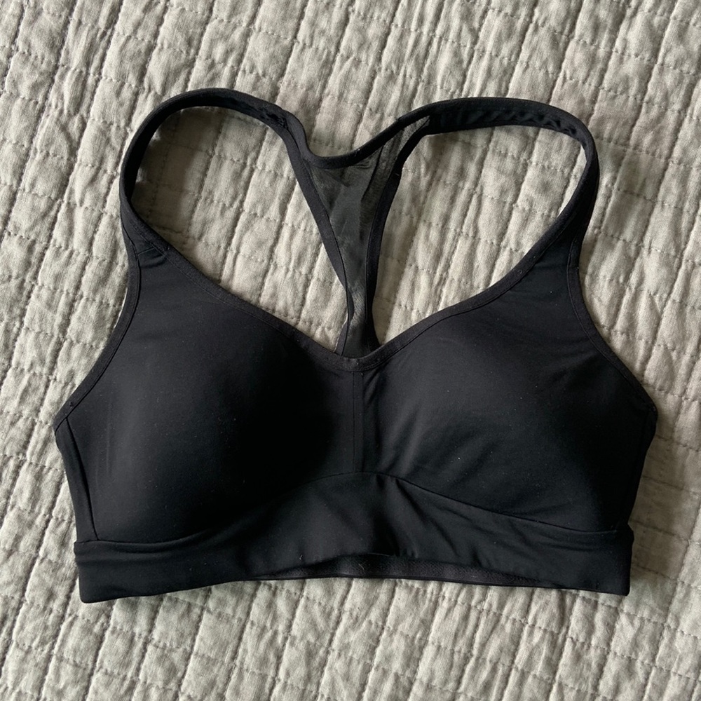 Lululemon Black Speed Up Sports Bra 6 C/D